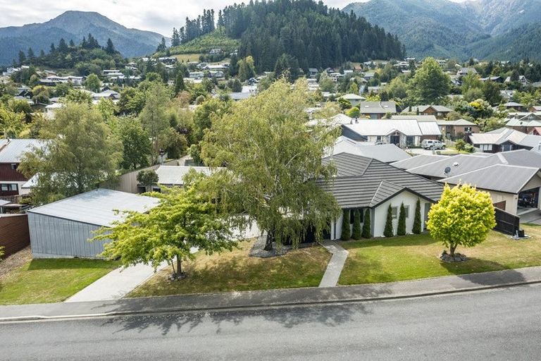 Photo of property in 42 Rutherford Crescent, Hanmer Springs, 7334