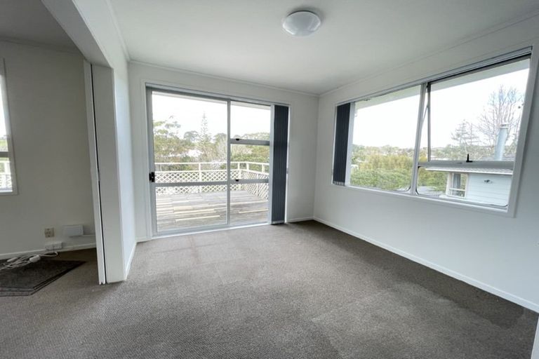 Photo of property in 11 Freya Place, Torbay, Auckland, 0630