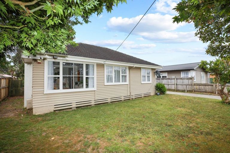 Photo of property in 5 Dalesford Street, Silverdale, Hamilton, 3216
