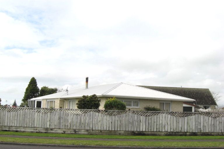 Photo of property in 36 Sunnyvale Street, Bell Block, New Plymouth, 4312