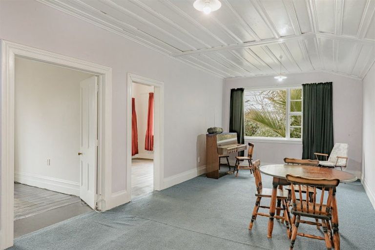 Photo of property in 60 Waverley Street, Karamea, 7893