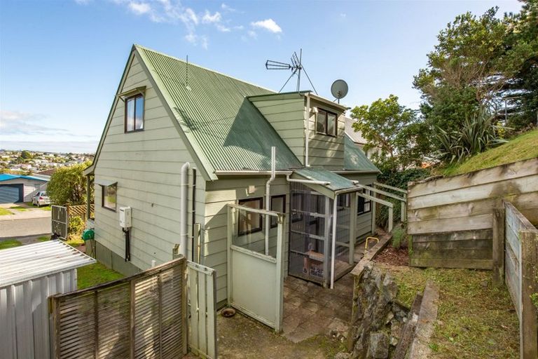 Photo of property in 5 Bobstay Lane, Whitby, Porirua, 5024