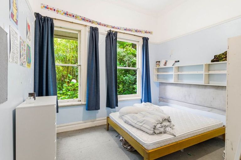 Photo of property in 90 Queen Street, North Dunedin, Dunedin, 9016