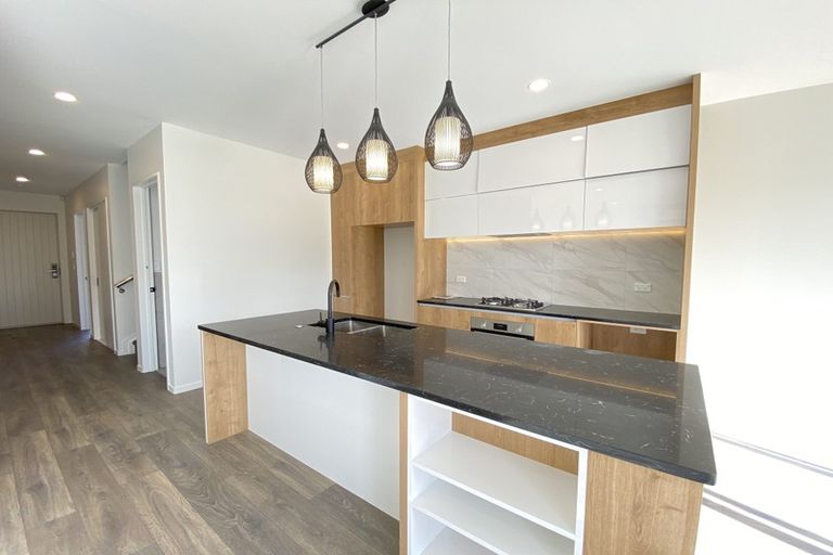 Photo of property in 117 Waekahu Road, Westgate, Auckland, 0814