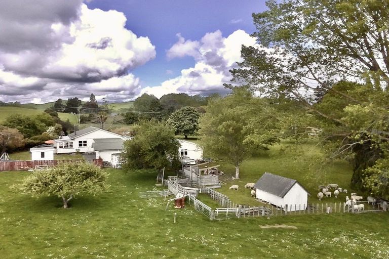 Photo of property in 669 Spooners Hill Road, Taihape, 4795