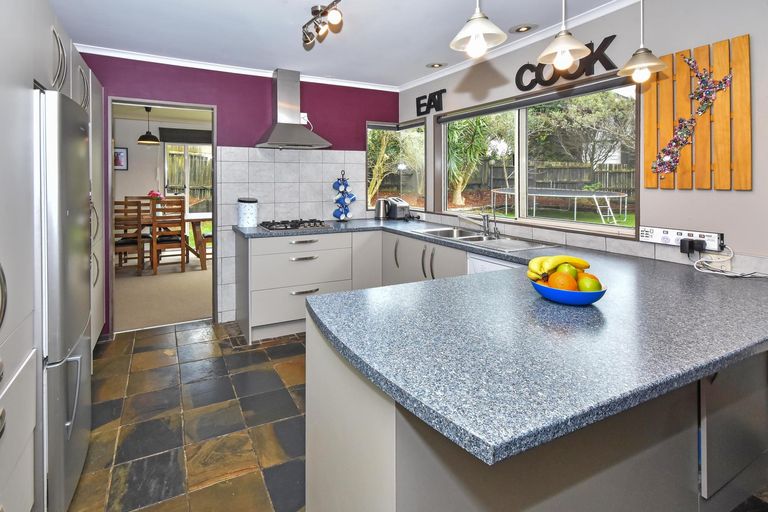 Photo of property in 61 Carnoustie Drive, Wattle Downs, Auckland, 2103