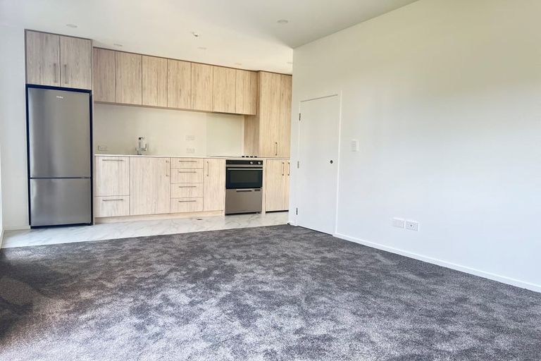 Photo of property in 2/59 Clare Road, St Albans, Christchurch, 8014