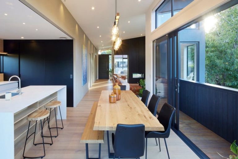 Photo of property in 50 Iona Road, Havelock North, 4130