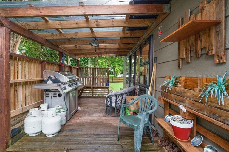 Photo of property in 17 Oriwa Crescent, Otaki, 5512