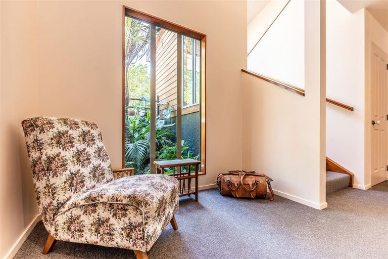 Photo of property in 70 Scott Road, Stanmore Bay, Whangaparaoa, 0932