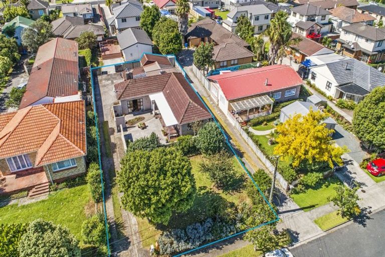 Photo of property in 1/11 Hayward Road, Papatoetoe, Auckland, 2025