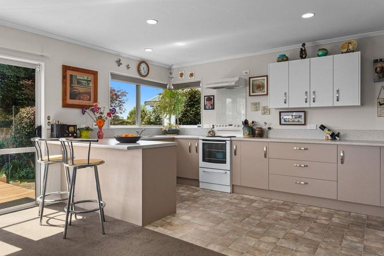 Photo of property in 36 Puriri Crescent, Edgecumbe, 3120