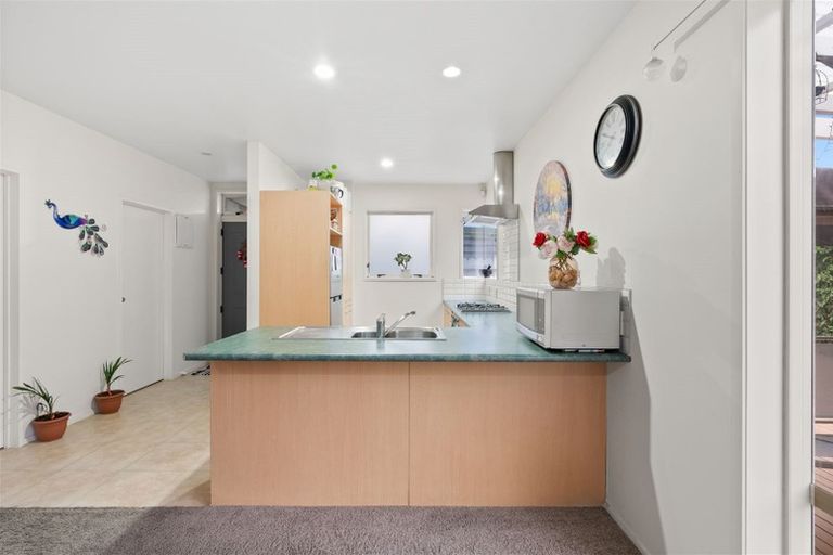 Photo of property in 13/45 Secoia Crescent, Mangere, Auckland, 2022