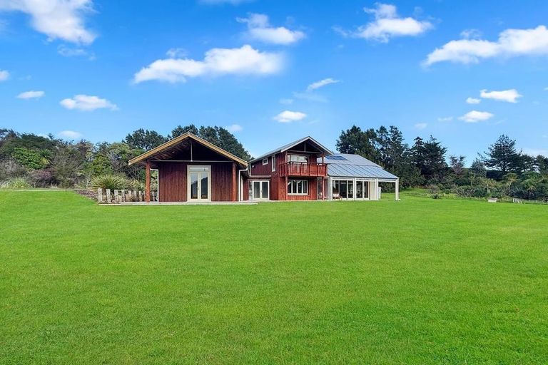 Photo of property in 1335 Ahuroa Road, Makarau, Warkworth, 0981