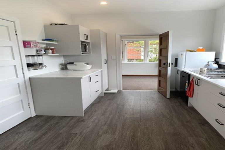 Photo of property in 43 Trinity Avenue, Epuni, Lower Hutt, 5011