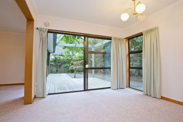 Photo of property in 28a Elmira Avenue, Hokowhitu, Palmerston North, 4410