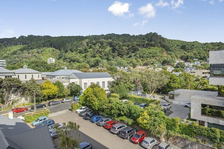 Photo of property in Hobson Court Flats, 59/70 Hobson Street, Thorndon, Wellington, 6011