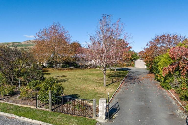 Photo of property in 7 Ormaglade Place, Millers Flat, Roxburgh, 9572