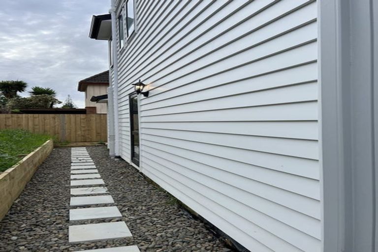 Photo of property in 34d Nikau Street, New Lynn, Auckland, 0600