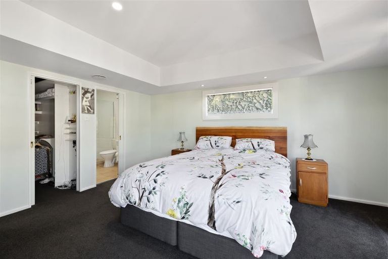 Photo of property in 9 Westburn Terrace, Burnside, Christchurch, 8041