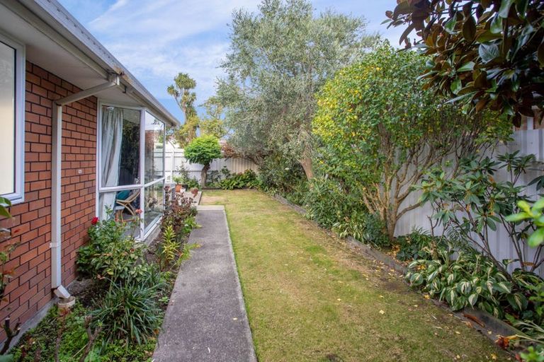 Photo of property in 120b Somerfield Street, Somerfield, Christchurch, 8024