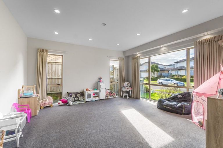 Photo of property in 226 Jeffs Road, Flat Bush, Auckland, 2016