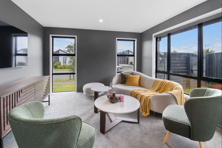 Photo of property in 7 Avanda Avenue, Rolleston, 7615