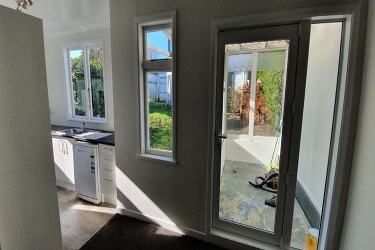 Photo of property in 39 Hanson Street, Mount Cook, Wellington, 6021