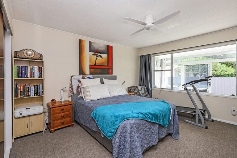 Photo of property in 2/707 Roberts Street, Hastings, 4122