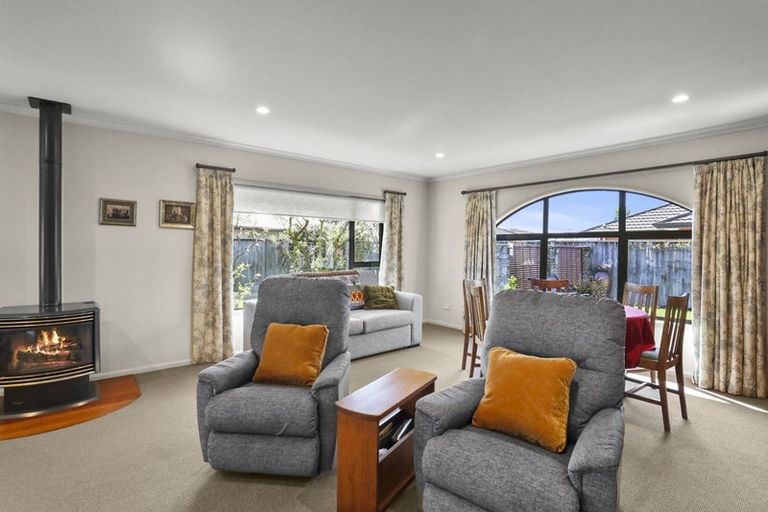 Photo of property in 11 Pelorus Place, Redwoodtown, Blenheim, 7201