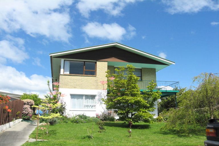 Photo of property in 10 Cobham Crescent, Stoke, Nelson, 7011