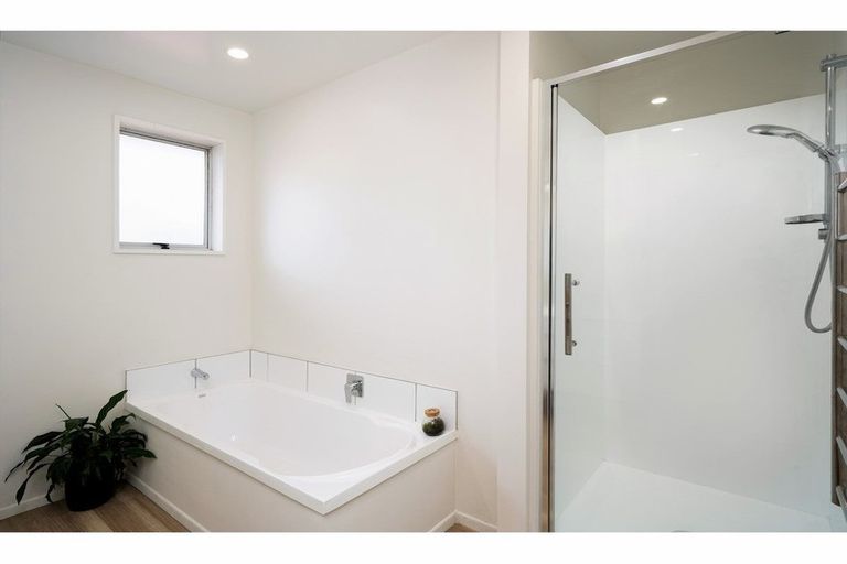 Photo of property in 2/19 Walton Street, Sydenham, Christchurch, 8023