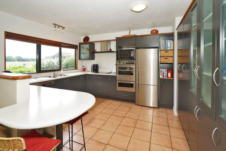 Photo of property in 225 Pencarrow Road, Tamahere, Hamilton, 3283