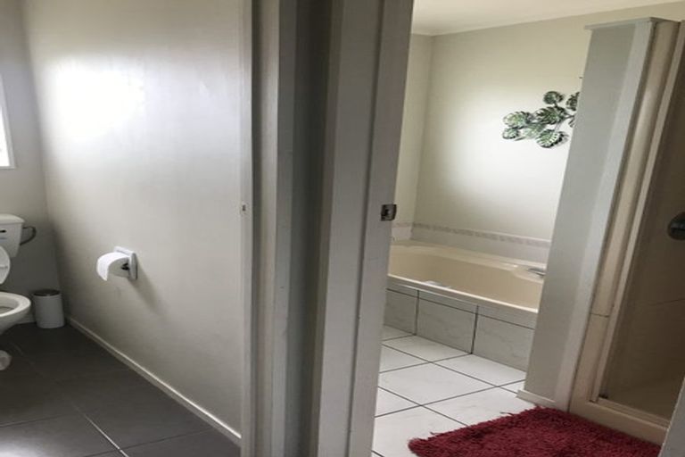 Photo of property in 87 Benmore Avenue, Cloverlea, Palmerston North, 4412