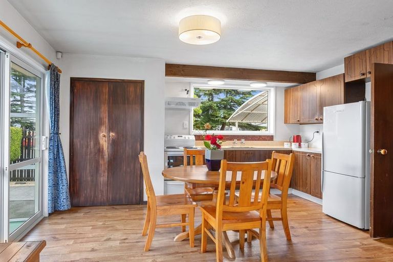 Photo of property in 77 Foremans Road, Islington, Christchurch, 8042