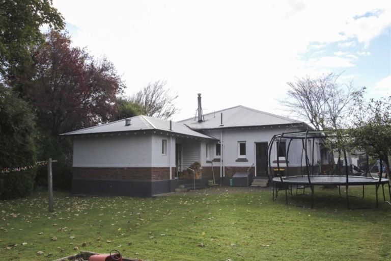 Photo of property in 17 Alice Street, Gladstone, Invercargill, 9810