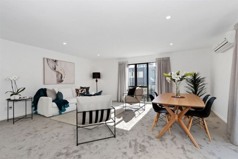 Photo of property in 73a Carlton Mill Road, Merivale, Christchurch, 8014