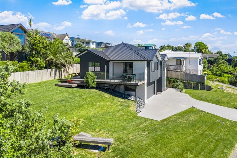 Photo of property in 12a Walbrook Road, Manly, Whangaparaoa, 0930