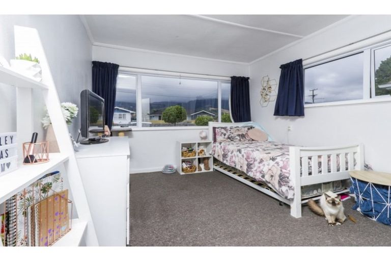 Photo of property in 37 Croucher Street, Richmond, 7020