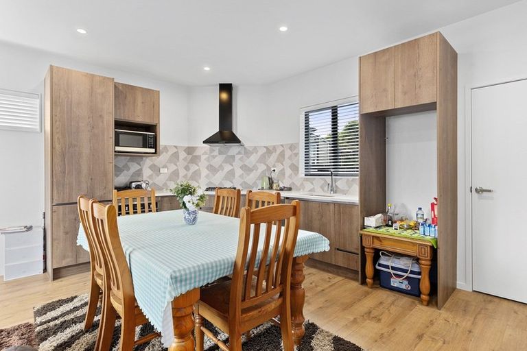 Photo of property in 1/23 Campbell Street, Karori, Wellington, 6012