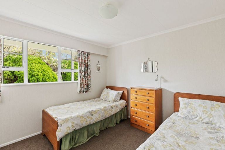 Photo of property in 9 Kapu Grove, Whalers Gate, New Plymouth, 4310