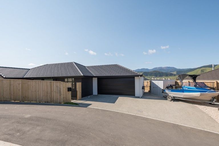 Photo of property in 39b Katania Heights, Brightwater, 7022