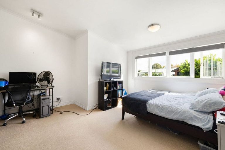 Photo of property in 18 Thornton Road, Cambridge, 3434