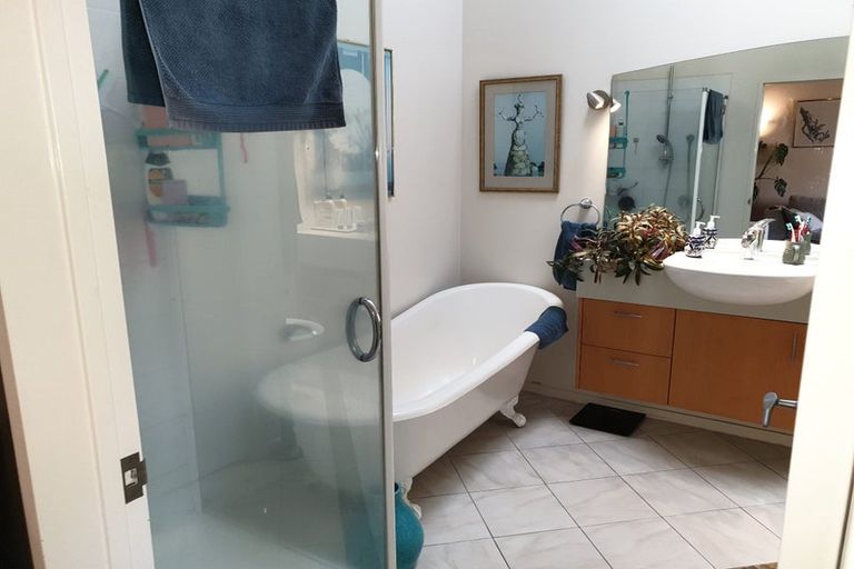 Photo of property in Elizabeth Street Chapel, 10/6 Elizabeth Street, Mount Victoria, Wellington, 6011