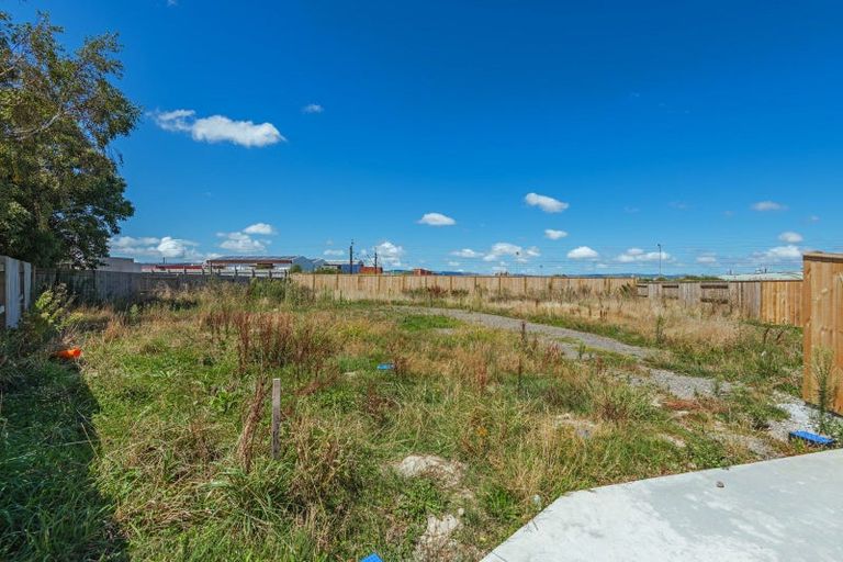 Photo of property in 34 Palliser Place, Milson, Palmerston North, 4414