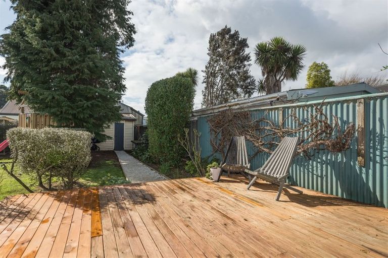 Photo of property in 119 Fifield Terrace, Opawa, Christchurch, 8023
