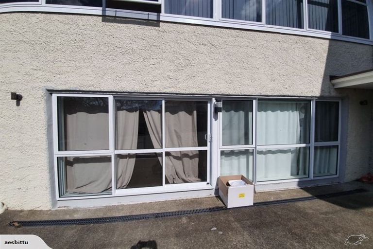 Photo of property in 128 Grafton Road, Grafton, Auckland, 1010