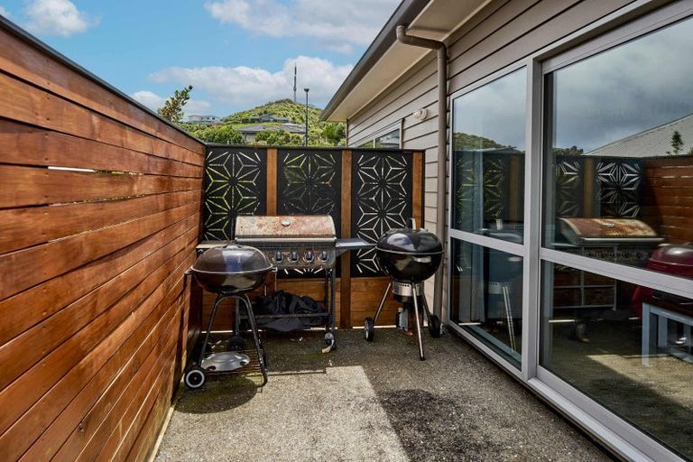 Photo of property in 25 Paparoa Crescent, Aotea, Porirua, 5024