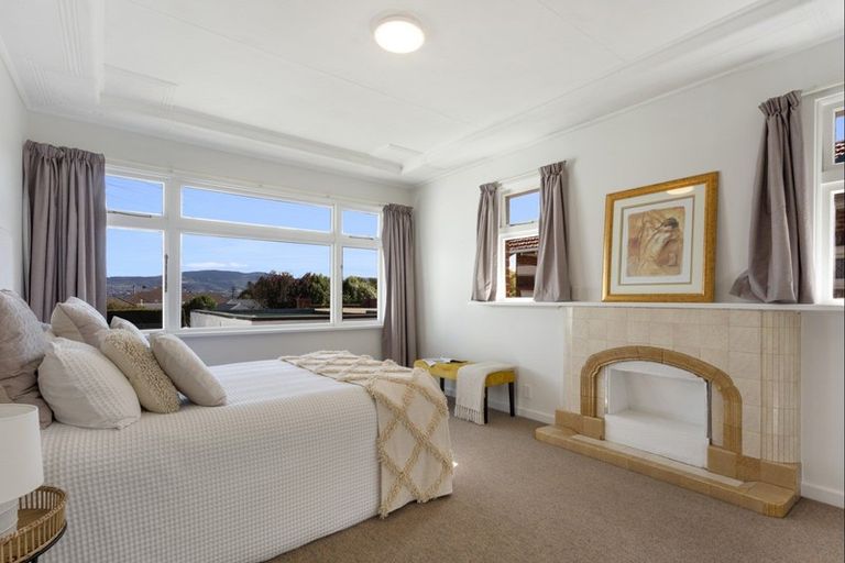 Photo of property in 104 Highcliff Road, Andersons Bay, Dunedin, 9013