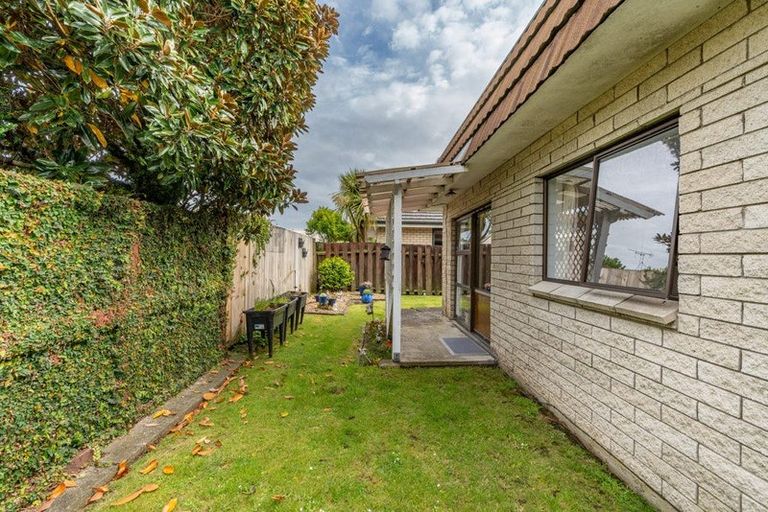 Photo of property in 4/1 Saint Olpherts Avenue, Hamilton East, Hamilton, 3216